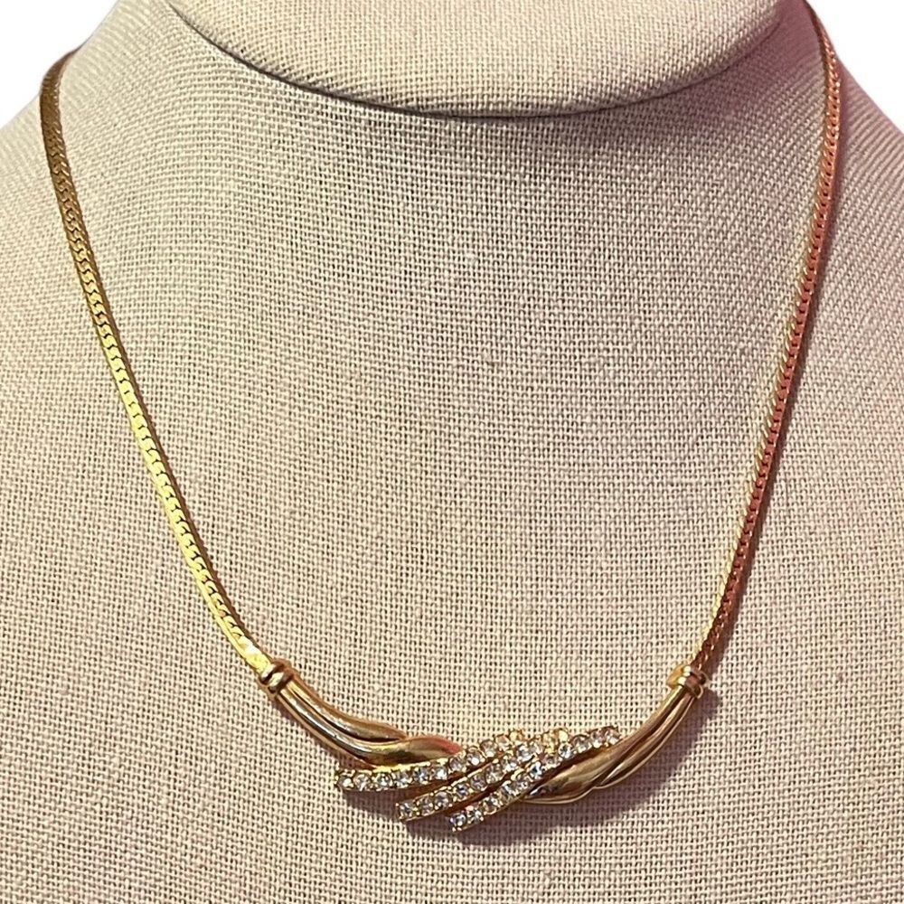 Avon SH Gold Tone Herringbone Chain Cubic Zirconia Necklace